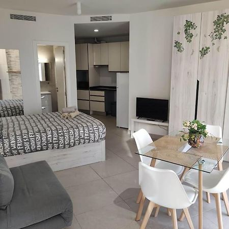 Nuevo Estudio Con Parking Gratis Malaga Ngoại thất bức ảnh