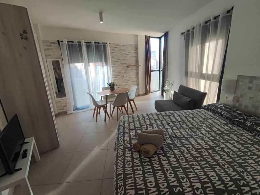 Nuevo Estudio Con Parking Gratis Malaga Ngoại thất bức ảnh